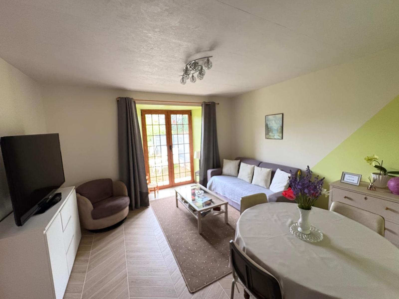 Chez Lucia A 15Min De Perigueux A 6Km Autoroute A89 Apartment Eglise-Neuve-de-Vergt Bagian luar foto